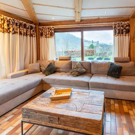 In With Garden, Cleaning Included Holiday home